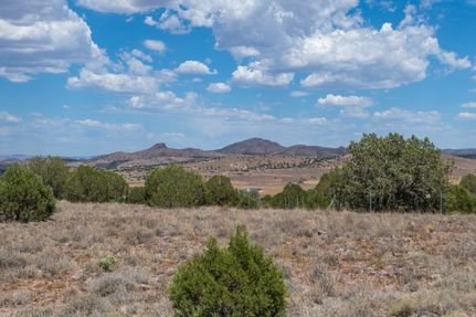Haviland AZ Land Photo 1